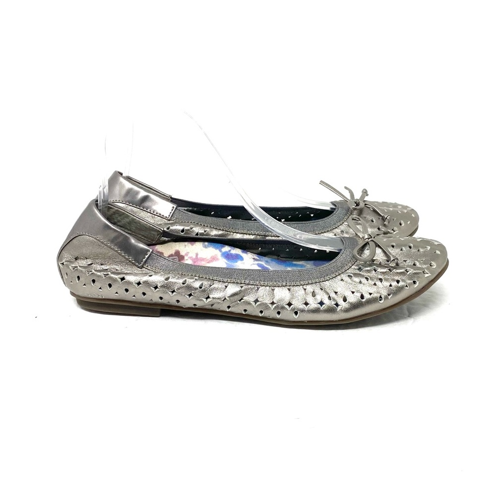 Vionic Flats - Picture 5 of 7